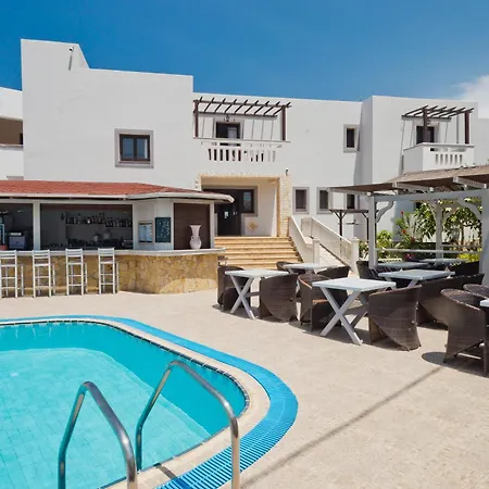 Bay Hotel de apartamente Arkasa